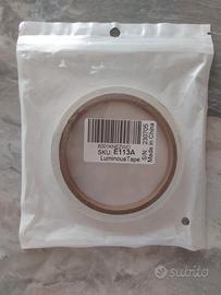 Nastro adesivo fluorescente al buio