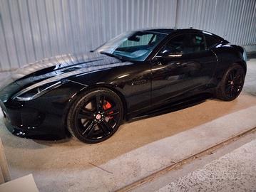 JAGUAR F-TYPE R 5.0 AWD SUPERCHARGER 