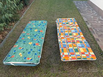 2 lettini da spiaggia / giardino pieghevoli
