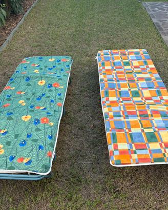2 lettini da spiaggia / giardino pieghevoli