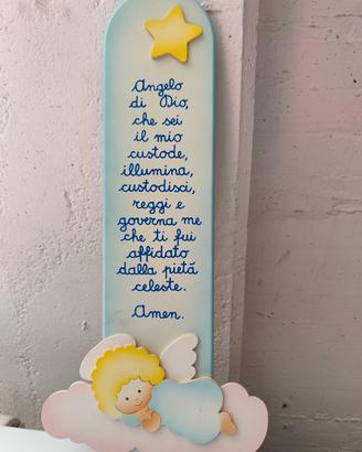 Angioletto da parete in legno