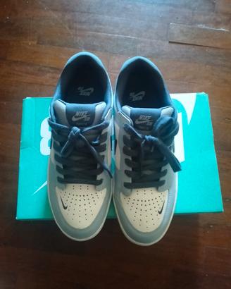 Sneakers Nike SB Dunk Low Light Smoke Grey