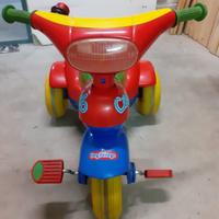 Triciclo peg perego