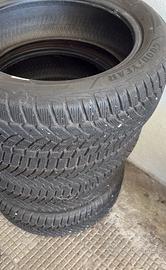 4 gomme invernali GoodYear 205/55/R17