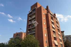 2 LOCALI A MILANO