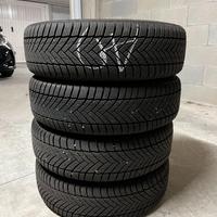 4 gomme invernali 165/60 R15 con cerchi – come nuo