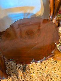 Tavolino antico pieghevole in legno massello