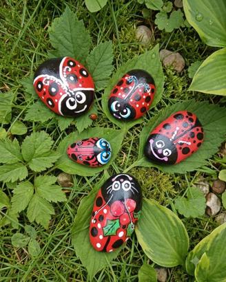 set coccinelle portafortuna dipinte  a mano 