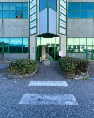 UFFICIO A LONATO DEL GARDA