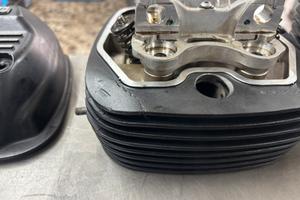 Coppia teste e camere guzzi v7