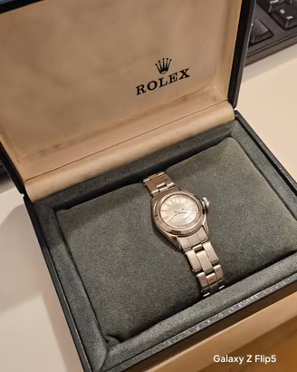 ROLEX OYSTER PERPETUAL LADY