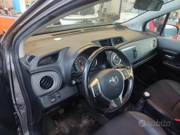 Cruscotto TOYOTA YARIS del 2012