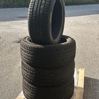 Gomme/Pneumatici invernali 245/45/18