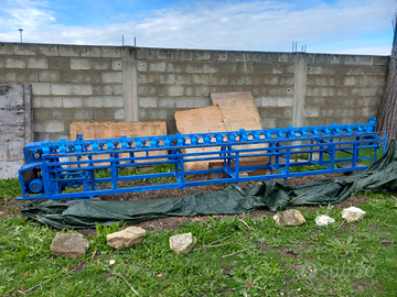 Macchina tessitrice per canne