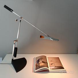 Lampada da tavolo Halley Stilnovo