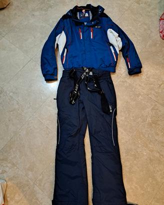 Completo  Sci marca AST tg. XL (vestibilità L)