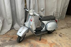 Piaggio Vespa px 150 anno 07