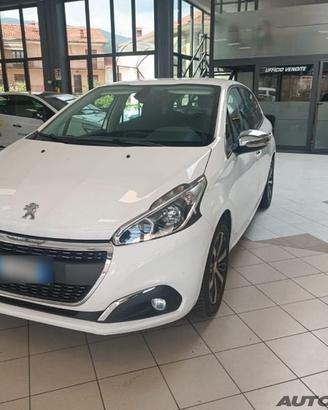 Peugeot 208 5p 1.2 puretech t Allure s&s 110c...