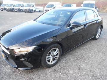 MERCEDES-BENZ A 180 ADVANCE