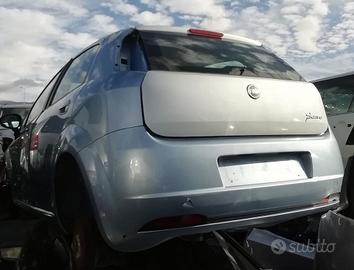 FIAT GRANDE PUNTO VARI MODELLI/COLORI Ricambi usat