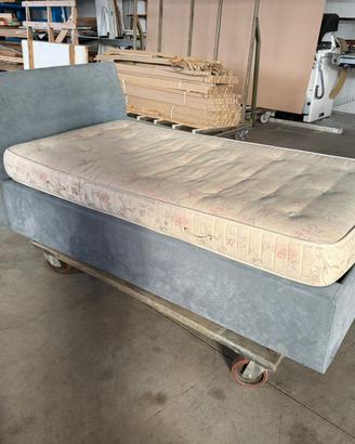 Letto singolo con contenitore