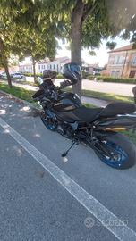 Suzuki gsx s 1000gx 