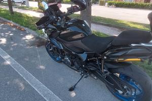 Suzuki gsx s 1000gx 