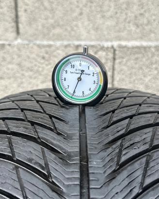 Gomme 255 45 20 