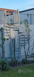 Scala a chiocciola da esterno