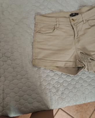 Shorts in cotone beige taglia 40 italiana