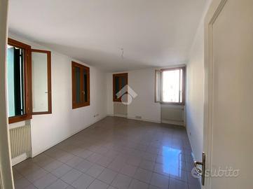 UFFICIO A BASSANO DEL GRAPPA
