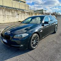 BMW serie 5 520D  Touring M sport 184 cavalli