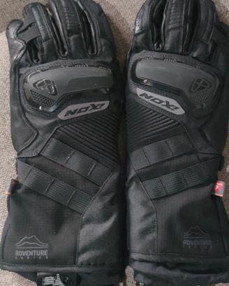 guanti moto