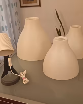 LAMPADARI a sospensione e LUMETTO da tavolo