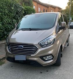 Ford Tourneo Custom 150CV 8 PTI SUPER ACCESSORIATO