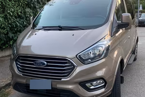 Ford Tourneo Custom 150CV 8 PTI SUPER ACCESSORIATO