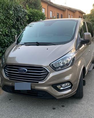 Ford Tourneo Custom 150CV 8 PTI SUPER ACCESSORIATO