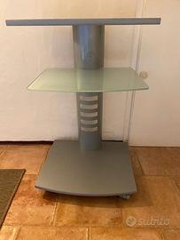 Tavolino con ruote porta tv, stereo, cd, ecc