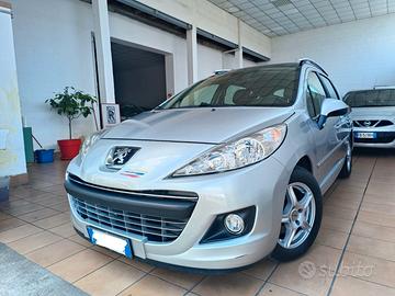 Peugeot 207 SW 1.6 hdi 8v Ciel Allure 93cv, km cer