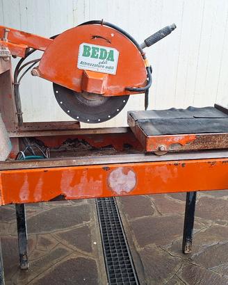 sega ad acqua per mattoni