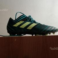 Scarpe da calcio adidas e Nike