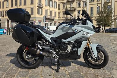BMW S1000XR K69 2020 Full Tris valigie Akrapovic