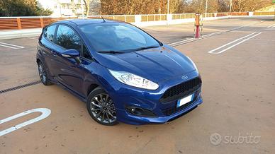 Ford fiesta 2017 1.5 tdci ST-line OK NEOPATENTATI