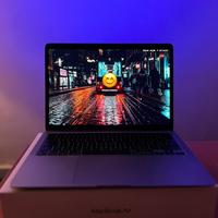 MacBook Air M1 2020 – 13” • 8GB RAM • 256GB SSD