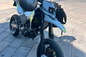 Husqvarna sm 610 patente A2