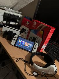 Nintendo Switch Oled 320 gb con accessori