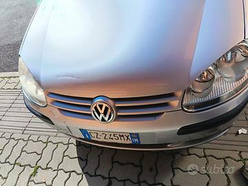 Volkswagen golf 5 1.6 fsi Lmt. edition sport
