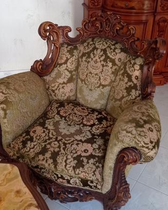 Salotto vintage in legno massello