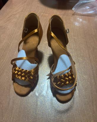 Scarpe latino