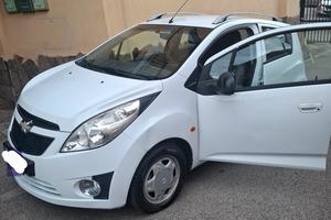 auto Chevrolet spark